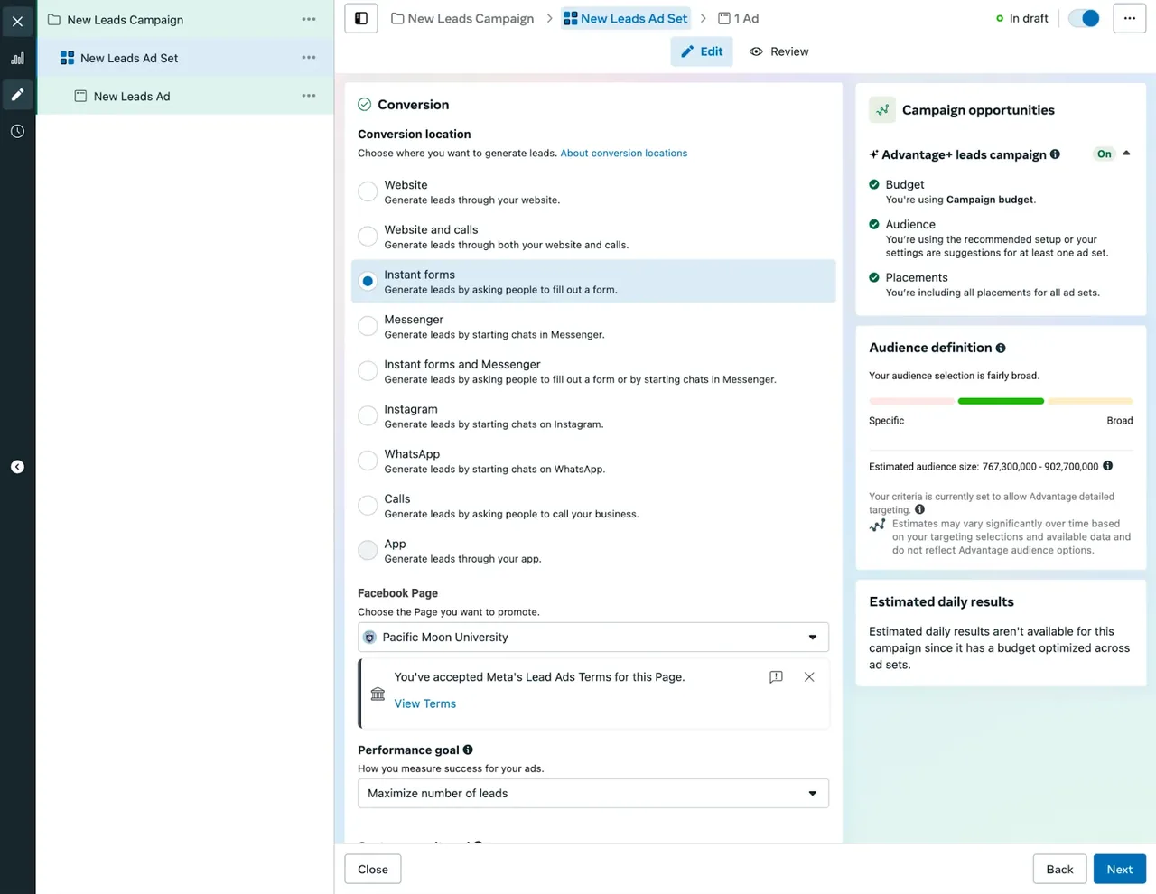 Tela do Gerenciador de Anúncios criando uma campanha de leads com formulário instantâneo; à direita, o painel Oportunidades da campanha mostra o Advantage+ ligado, com orçamento de campanha, público com sugestões e todos os posicionamentos.