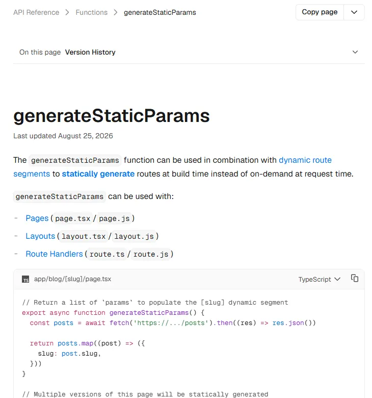 Página de referência do generateStaticParams na documentação do Next.js, em inglês, marcada como última versão 16.3.8 e atualizada em 25 de agosto de 2026, com a explicação de que a função gera rotas estáticas no build e o exemplo em app/blog/[slug]/page.tsx.